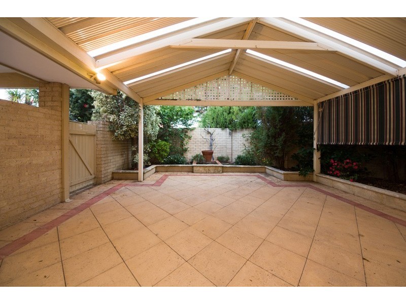 1/38 Bower Street, Doubleview WA 6018