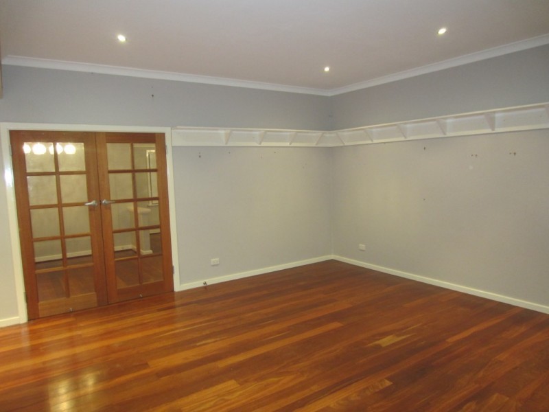 10 Grand Promenade, Bayswater WA 6053