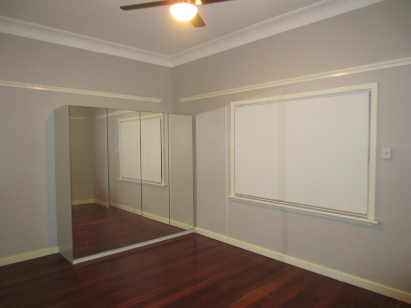 10 Grand Promenade, Bayswater WA 6053