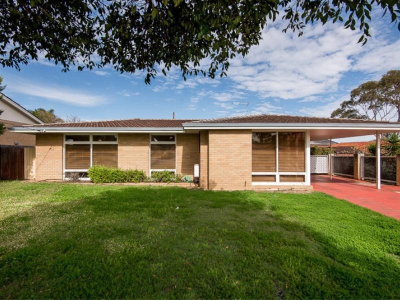 6 Wincanton Road, Karrinyup WA 6018