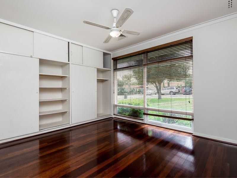 6 Wincanton Road, Karrinyup WA 6018