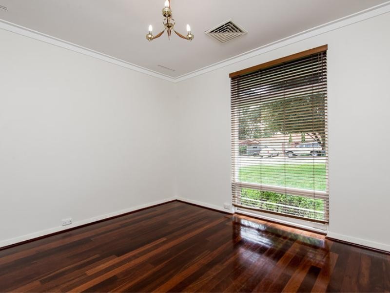 6 Wincanton Road, Karrinyup WA 6018