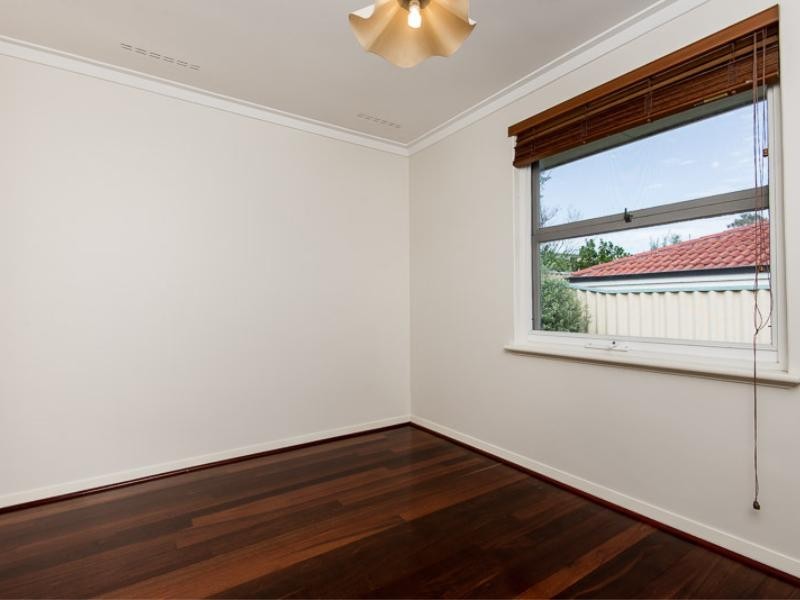 6 Wincanton Road, Karrinyup WA 6018