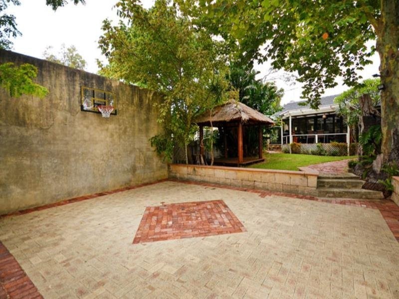 26 Dover Crescent, Wembley Downs WA 6019