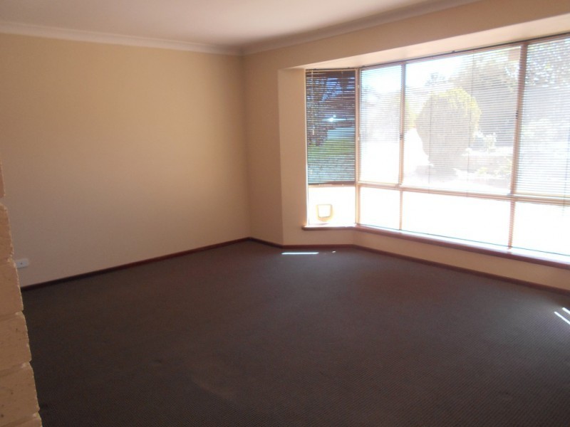 12A Burnside Court, Kingsley WA 6026