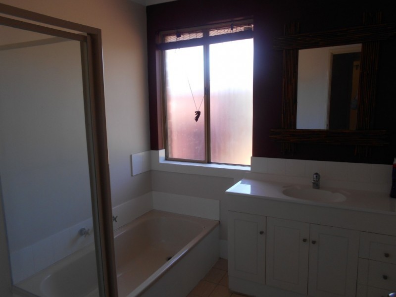 12A Burnside Court, Kingsley WA 6026