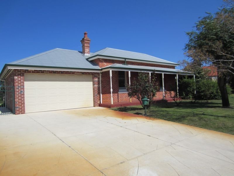 54 Hamilton Street, Bayswater WA 6053