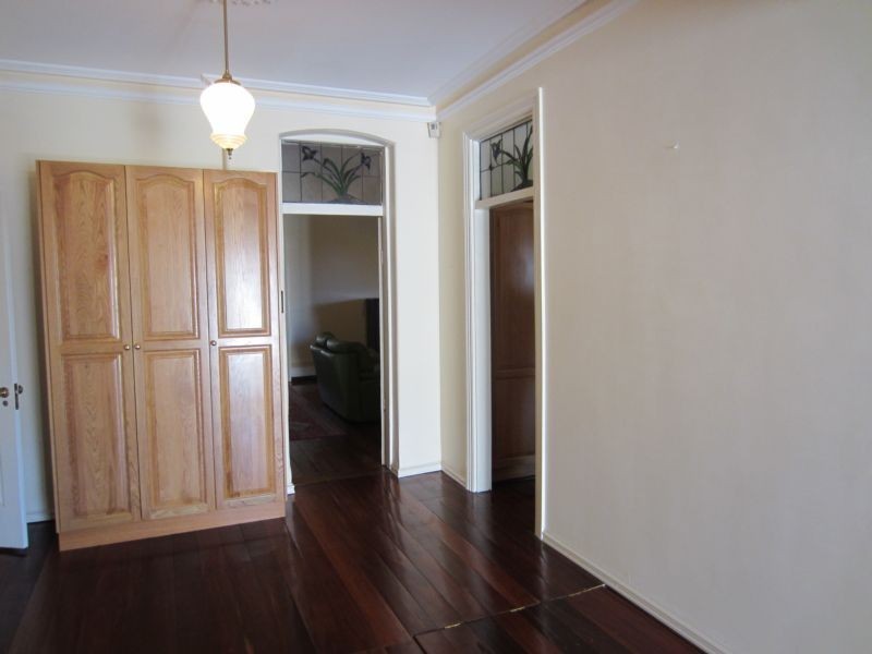 54 Hamilton Street, Bayswater WA 6053