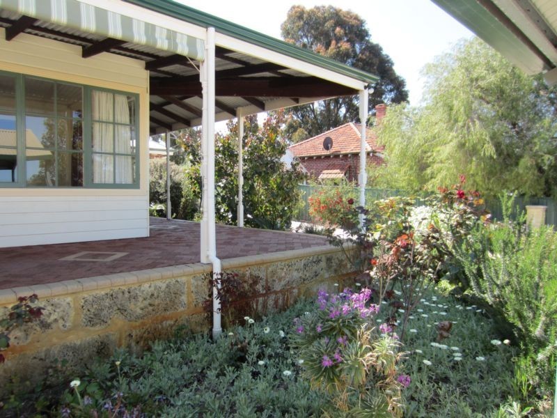 54 Hamilton Street, Bayswater WA 6053