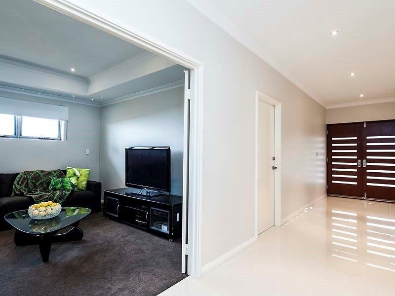 16 The Rise, Gwelup WA 6018