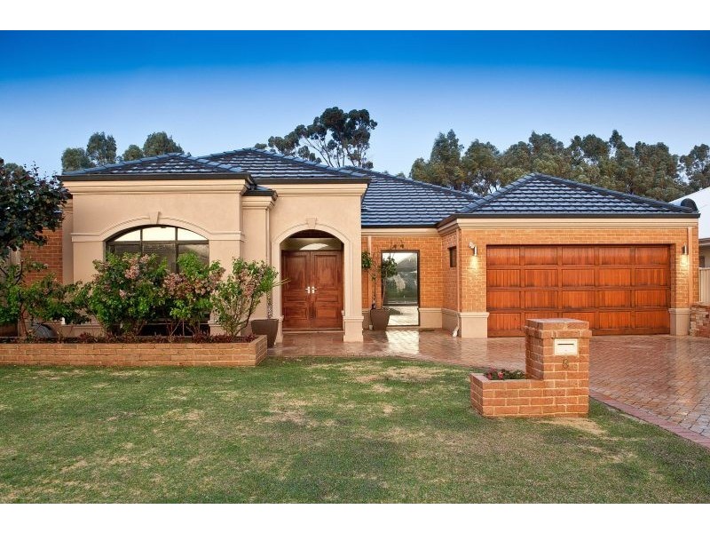 8 The Rise, Gwelup WA 6018