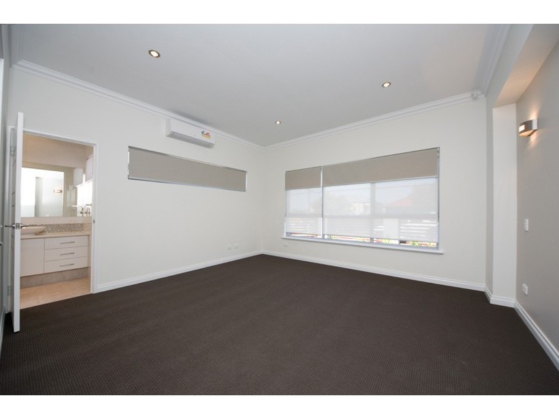 4A Dean Street, Karrinyup WA 6018