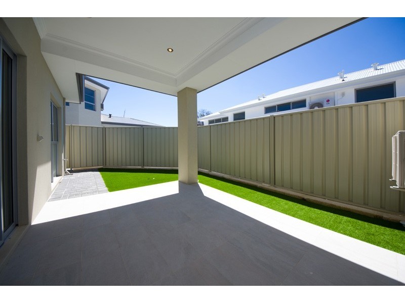 4A Dean Street, Karrinyup WA 6018