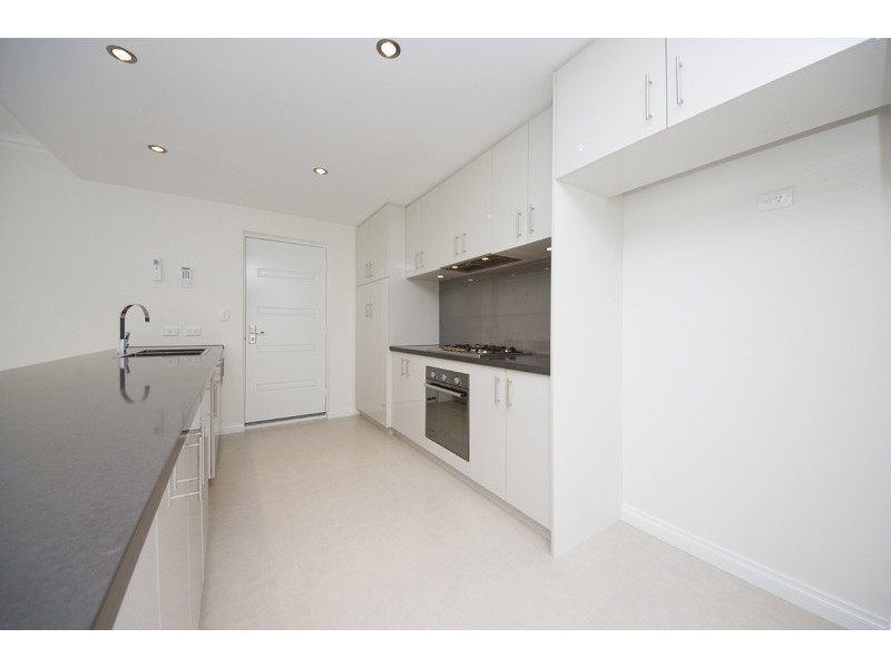 4B Dean Street, Karrinyup WA 6018