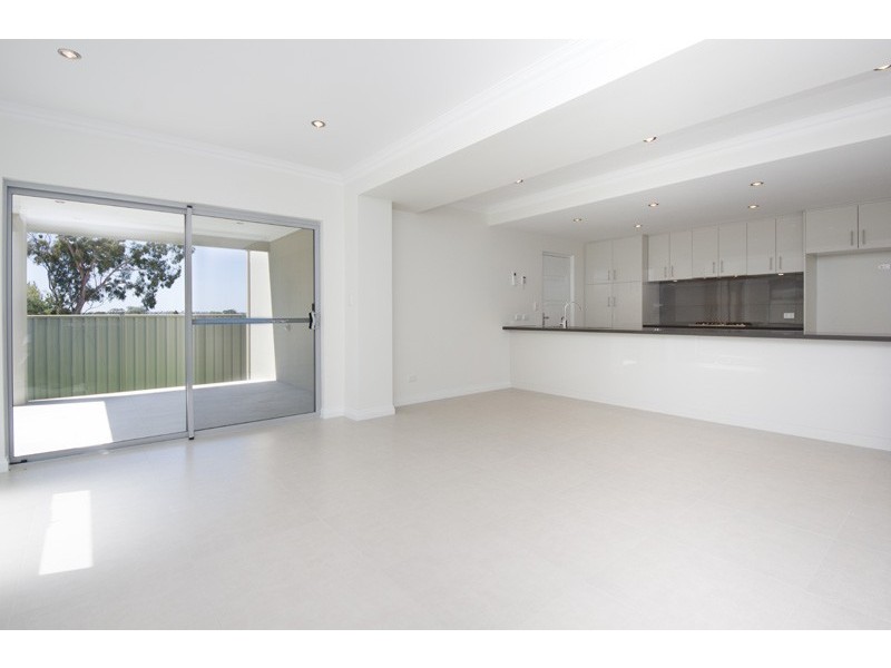 4B Dean Street, Karrinyup WA 6018