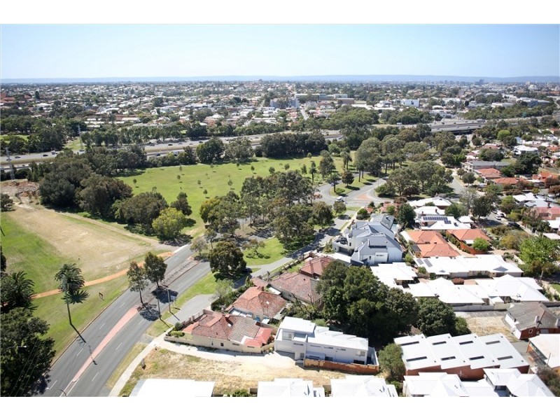 13B Lake Monger Drive, West Leederville WA 6007