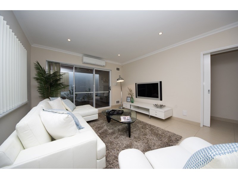 192 St Brigid’s Tce, Doubleview WA 6018