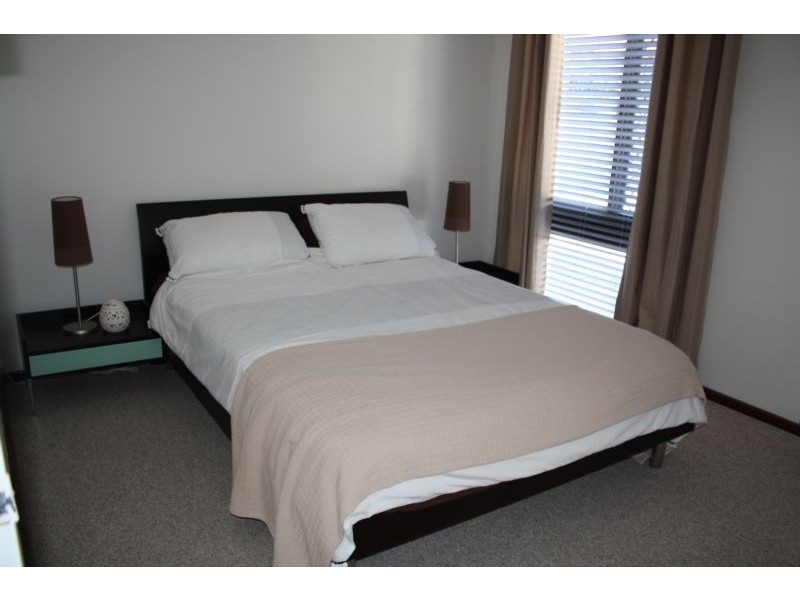 69 Vickers Street, Hamersley WA 6022