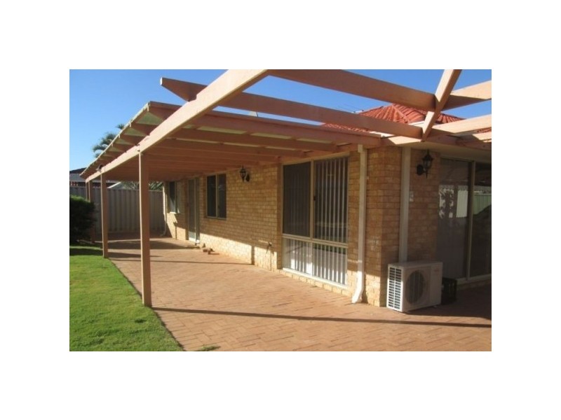 82 Kinross Drive, Kinross WA 6028