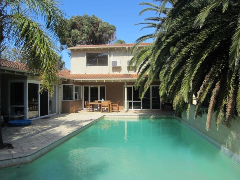 17 Baramba Road, City Beach WA 6015