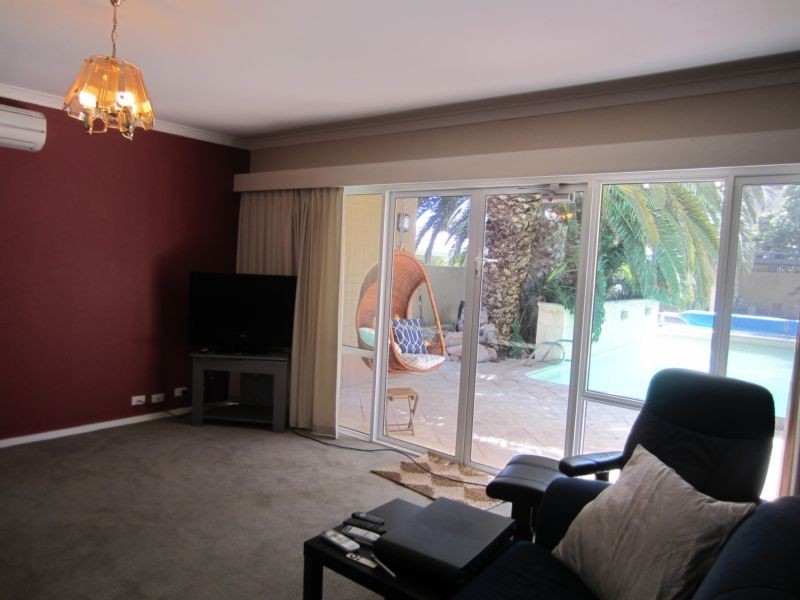 17 Baramba Road, City Beach WA 6015