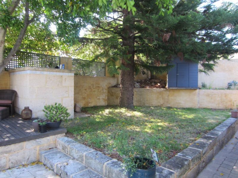 17 Baramba Road, City Beach WA 6015