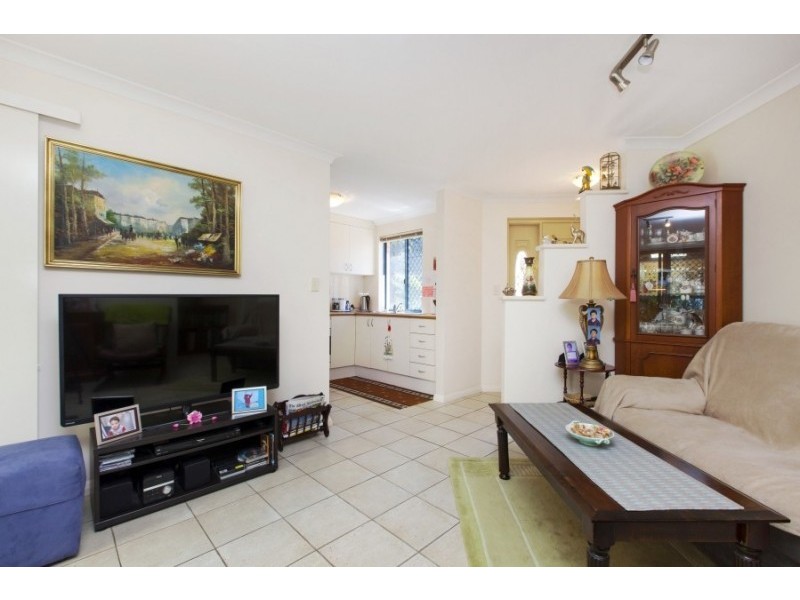 2/135 Alice Street, Doubleview WA 6018