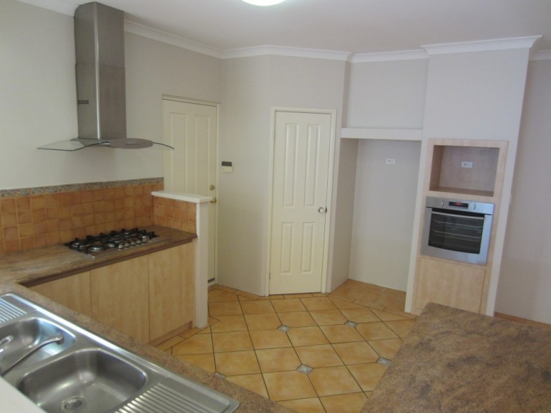 20A Laurence Road, Innaloo WA 6018