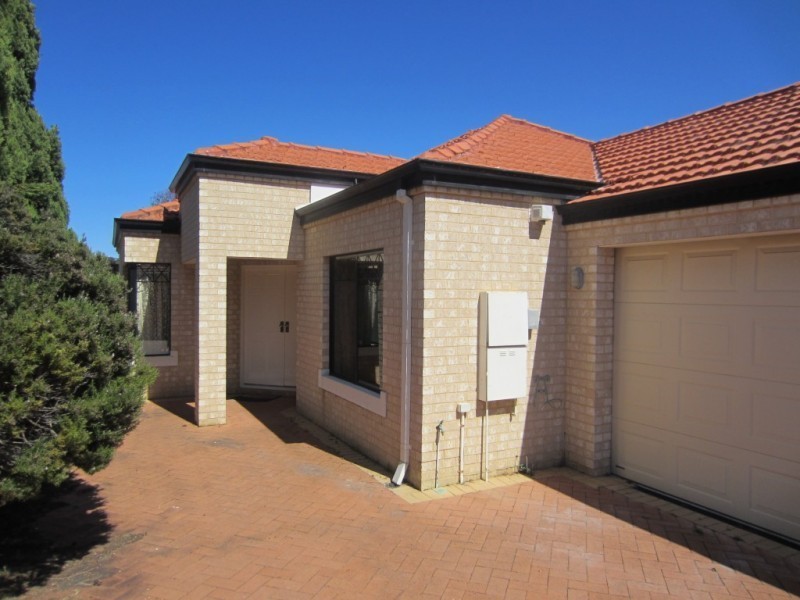 20A Laurence Road, Innaloo WA 6018