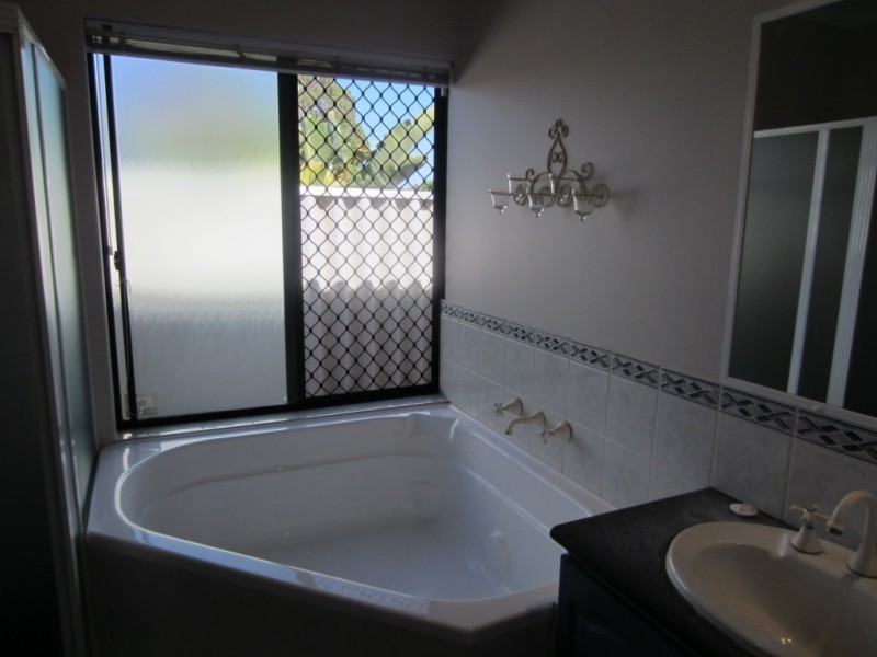 20A Laurence Road, Innaloo WA 6018