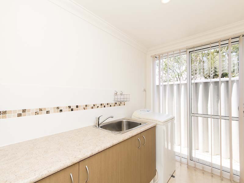 8A Dunster Road, Innaloo WA 6018