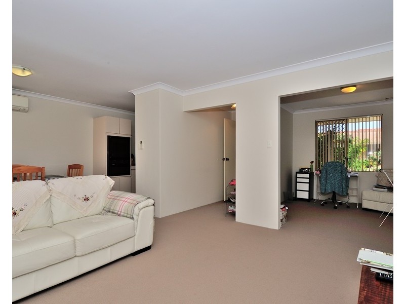 4/2 Talbot Road, Woodlands WA 6018