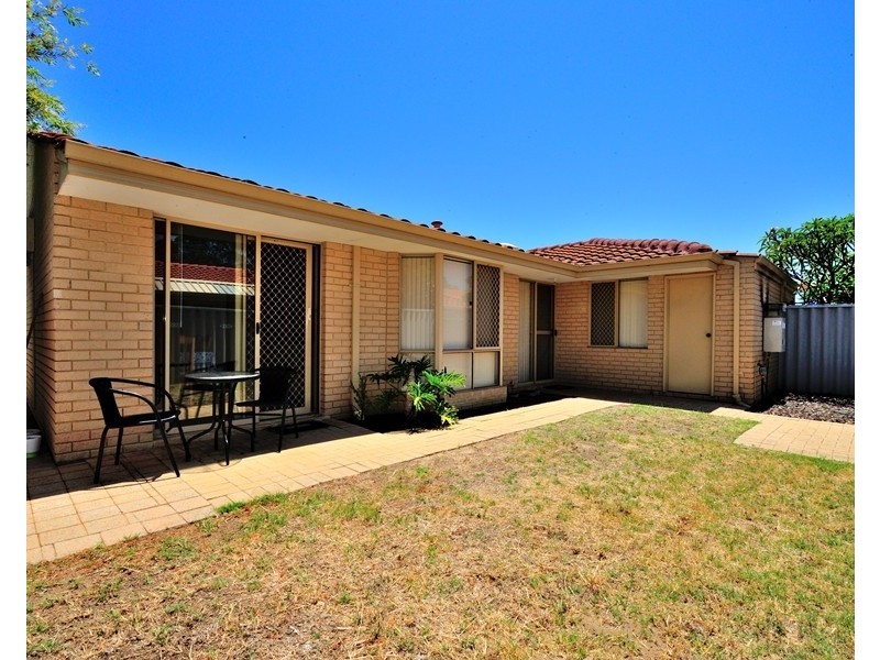 4/2 Talbot Road, Woodlands WA 6018