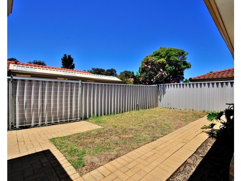 4/2 Talbot Road, Woodlands WA 6018