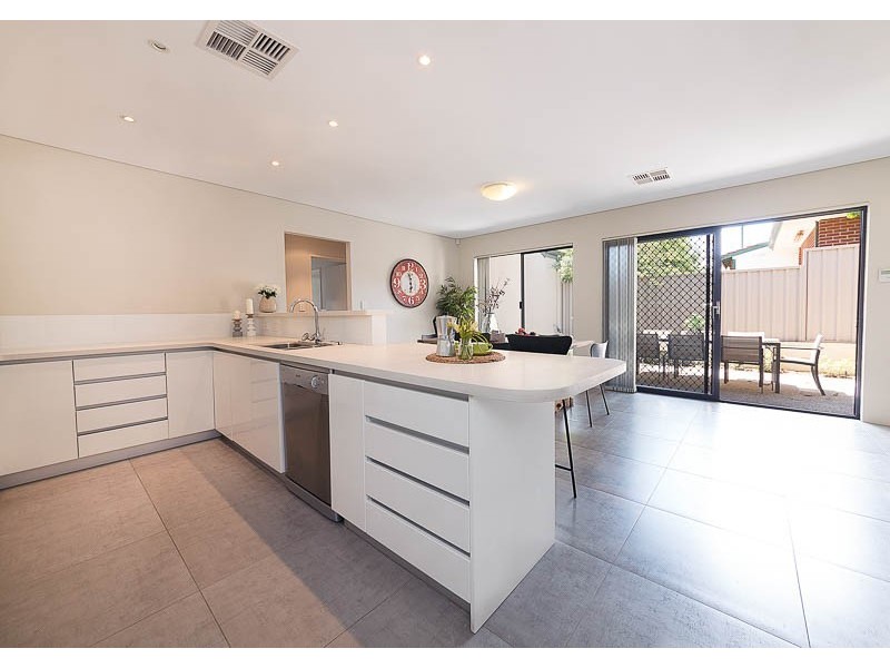 7B Earnley Way, Balga WA 6061