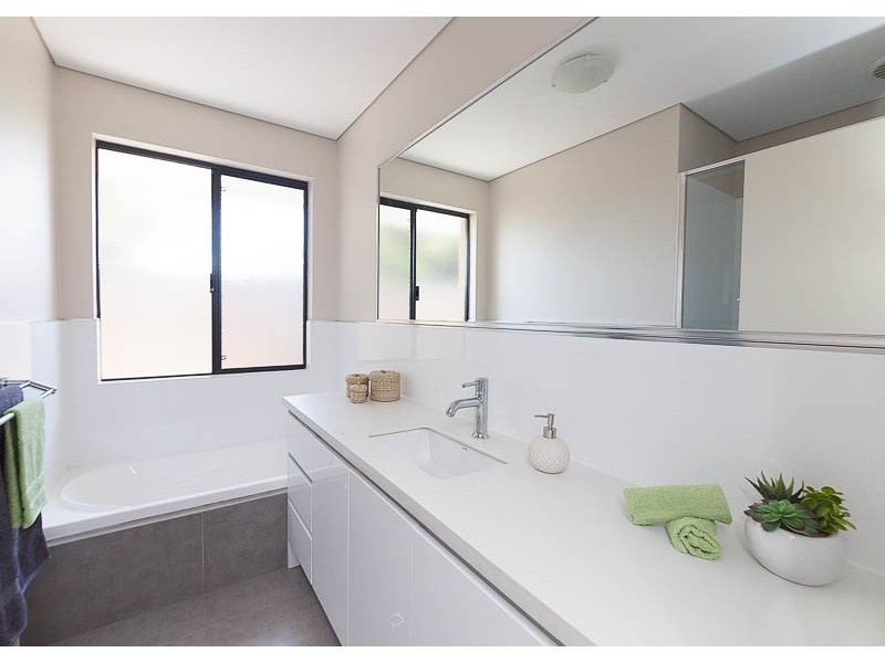 7B Earnley Way, Balga WA 6061