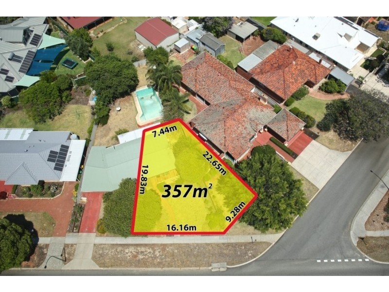 63 Queenscliffe Road, Doubleview WA 6018