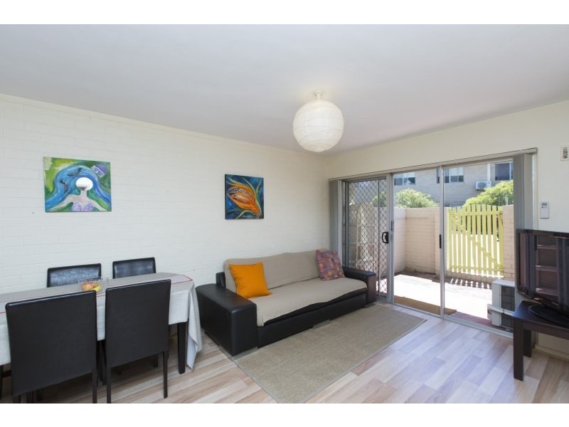 3/5 Currie Street, Jolimont WA 6014