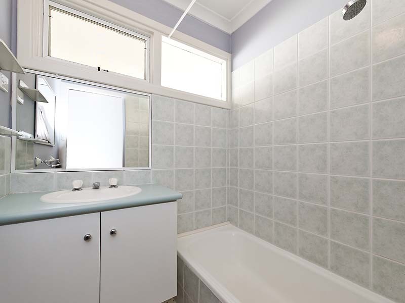 13F Calvert Way, Girrawheen WA 6064