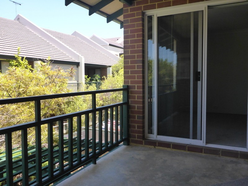 30/64 Moondine Drive, Wembley WA 6014