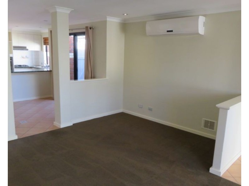 1/122 Herbert Street, Doubleview WA 6018