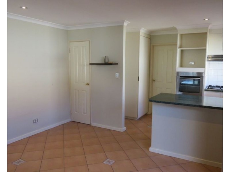 1/122 Herbert Street, Doubleview WA 6018