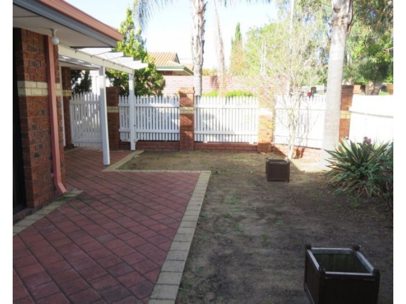 1/122 Herbert Street, Doubleview WA 6018