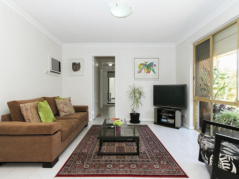 1/316 Grand Promenade, Dianella WA 6059