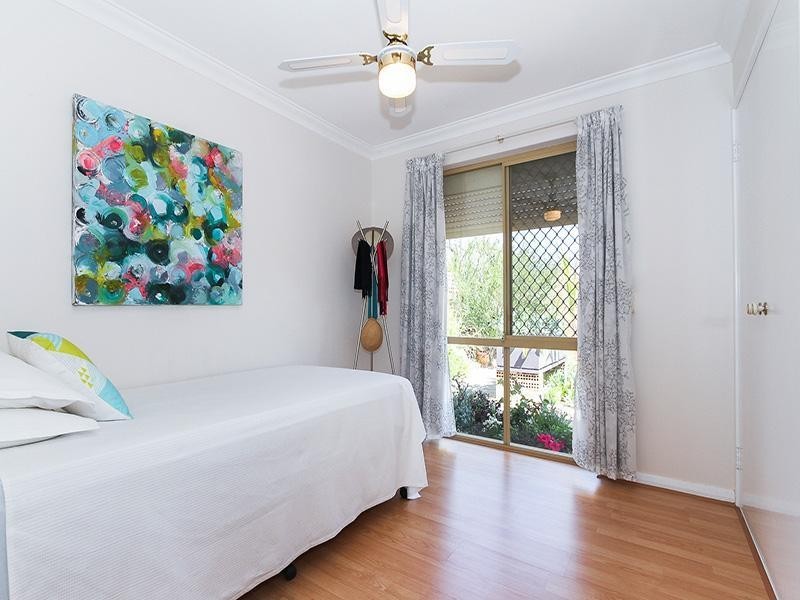 1/316 Grand Promenade, Dianella WA 6059