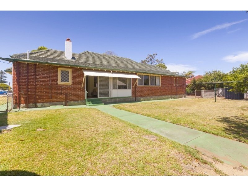 210 St Brigids Terrace, Doubleview WA 6018