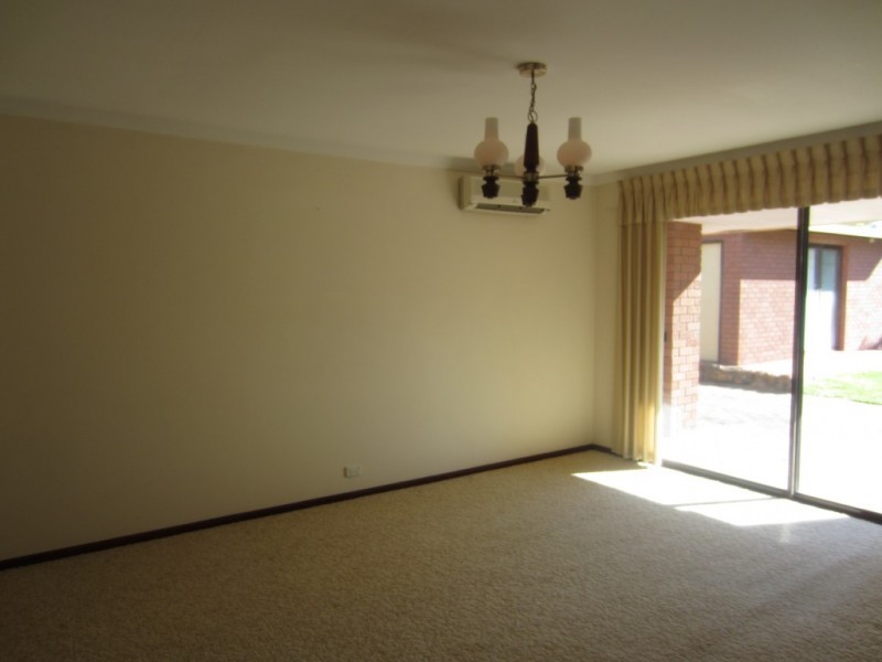 13 Grenfell Avenue, Duncraig WA 6023