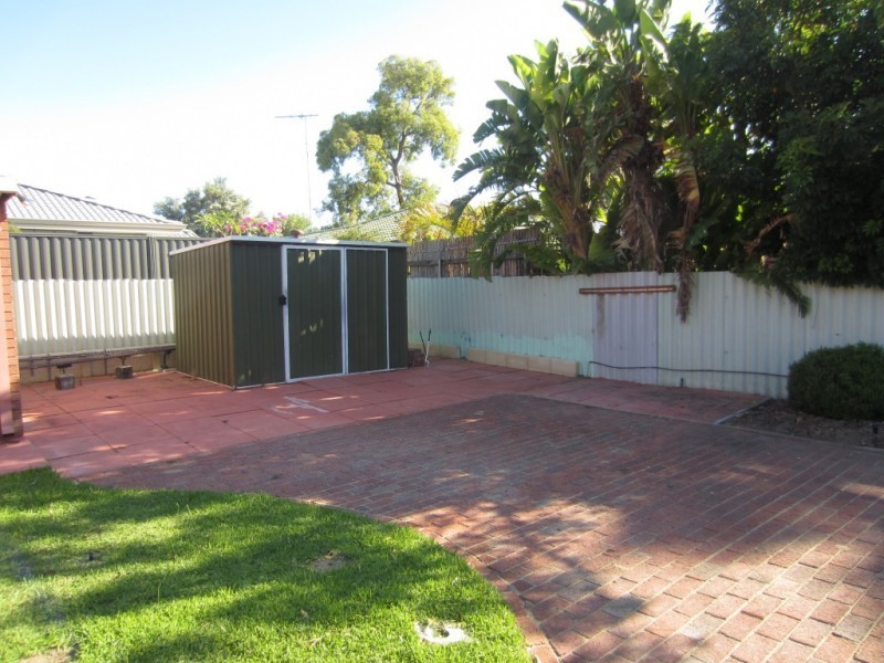 13 Grenfell Avenue, Duncraig WA 6023