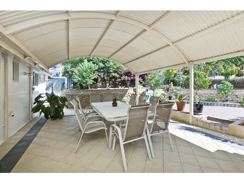 351 Karrinyup Road, Karrinyup WA 6018