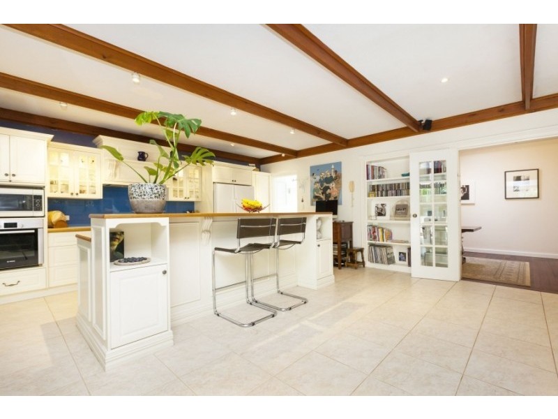 41 Castle Road, Woodlands WA 6018